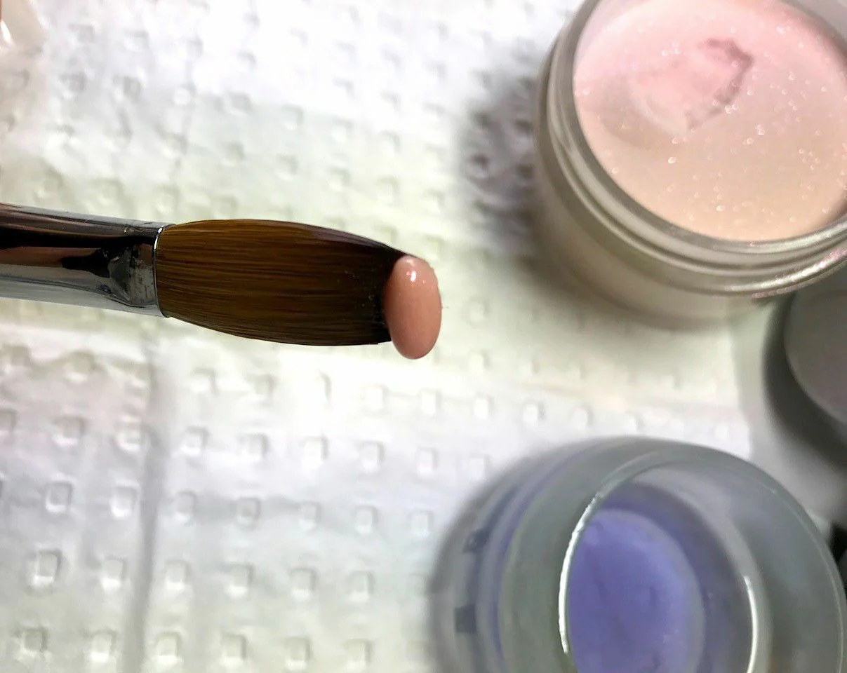 Acrylic Kolinsky Nail Brush #18 Crimped - Image 4
