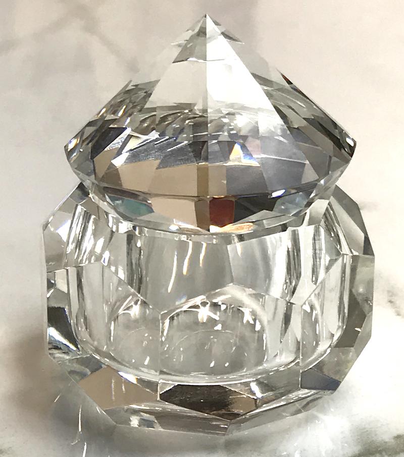 Crystal Glass Jar 50ml with Diamond Shape Stone - Image 7