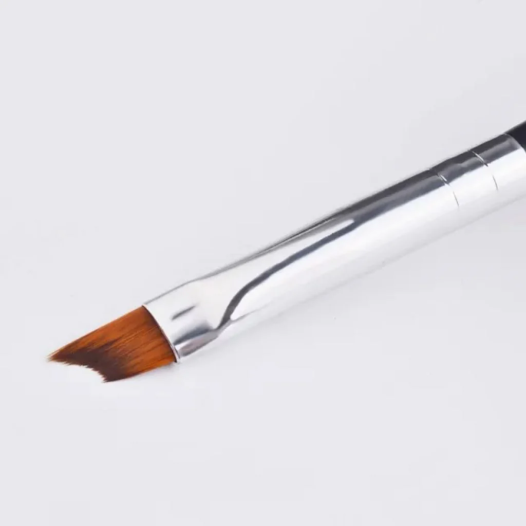 French Smile Line Brush - Image 3