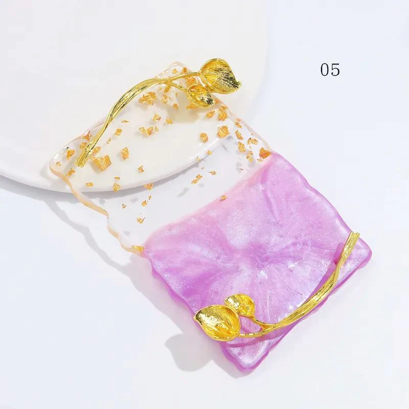 Golden Leaves Nail Art Palette Display - Image 7