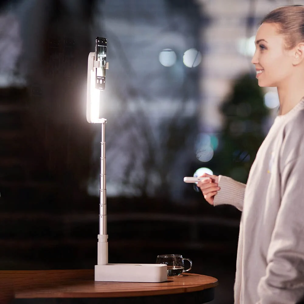 Portable LED Light and Phone Holder for Nails & Beauty - Image 8