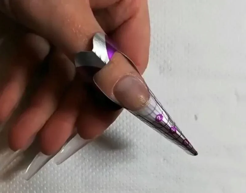 NSI Stiletto Nail Forms - Image 7