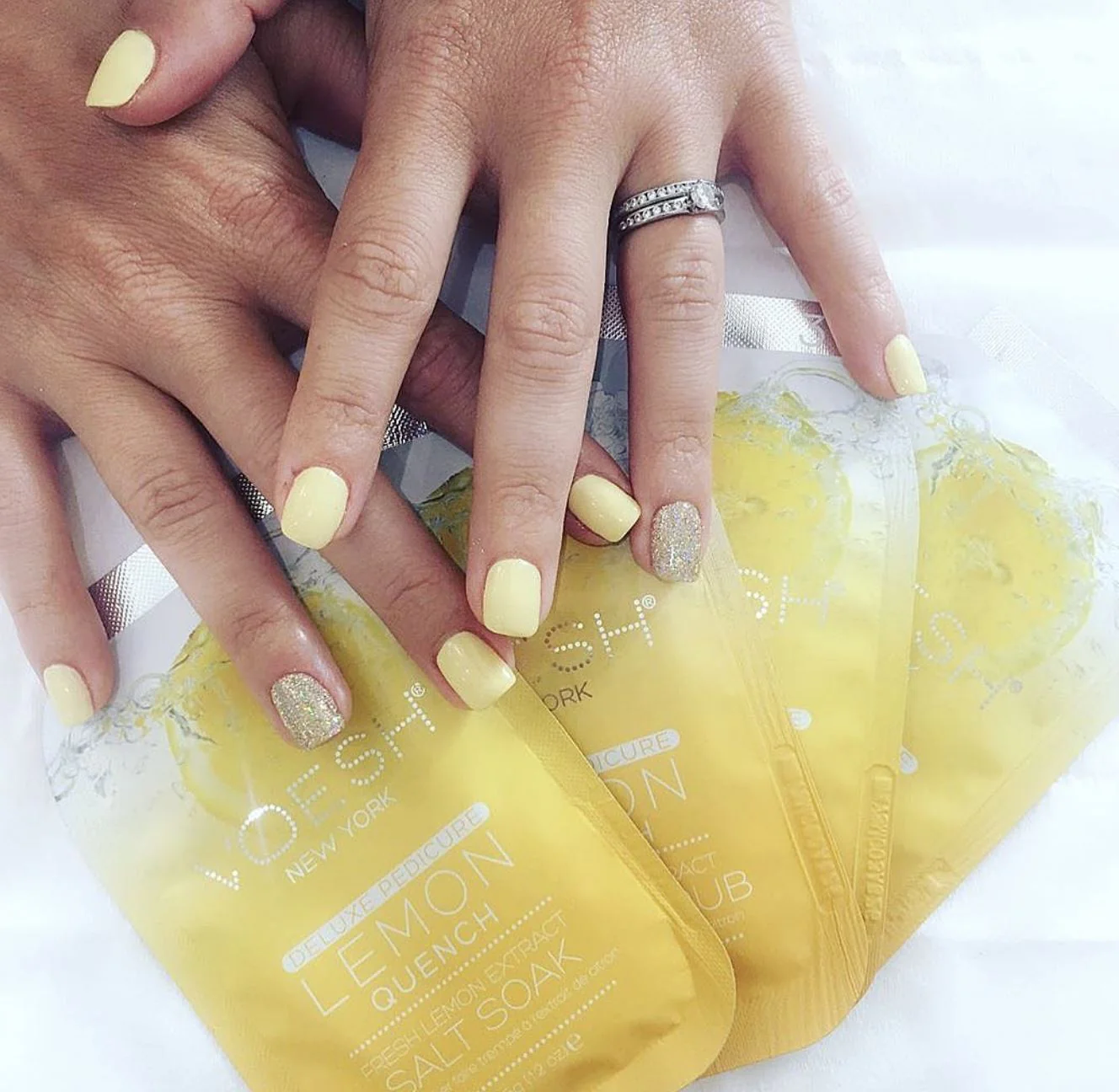 Pedi-in-a-Box Lemon Quench - Voesh - Image 6