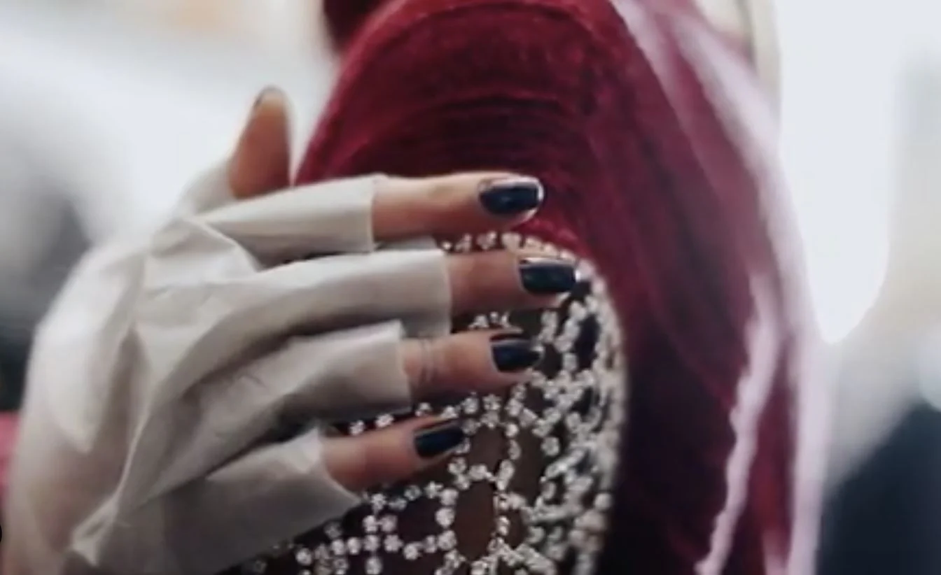 Collagen Gloves with Argan Oil + Floral Extracts - Voesh - Image 5